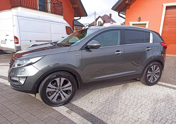 Kia Sportage cena 49900 przebieg: 186214, rok produkcji 2012 z Łasin małe 704